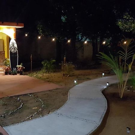 Villa Mango Hostel 푸에르토 에스콘디도 외부 사진