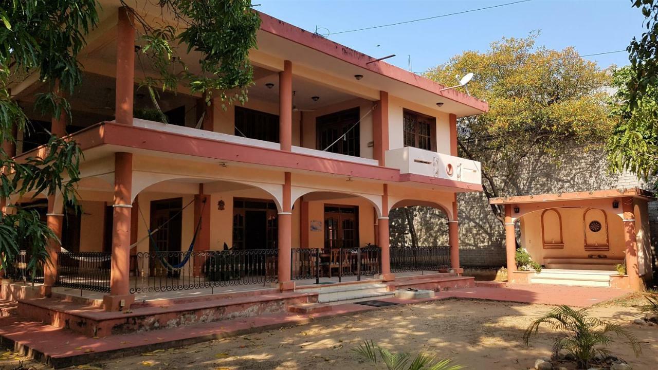 Villa Mango Hostel 푸에르토 에스콘디도 외부 사진