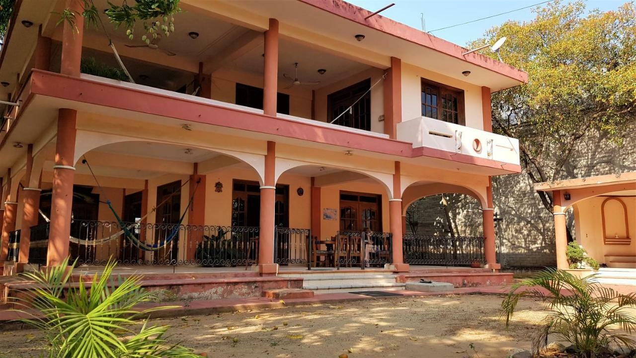 Villa Mango Hostel 푸에르토 에스콘디도 외부 사진